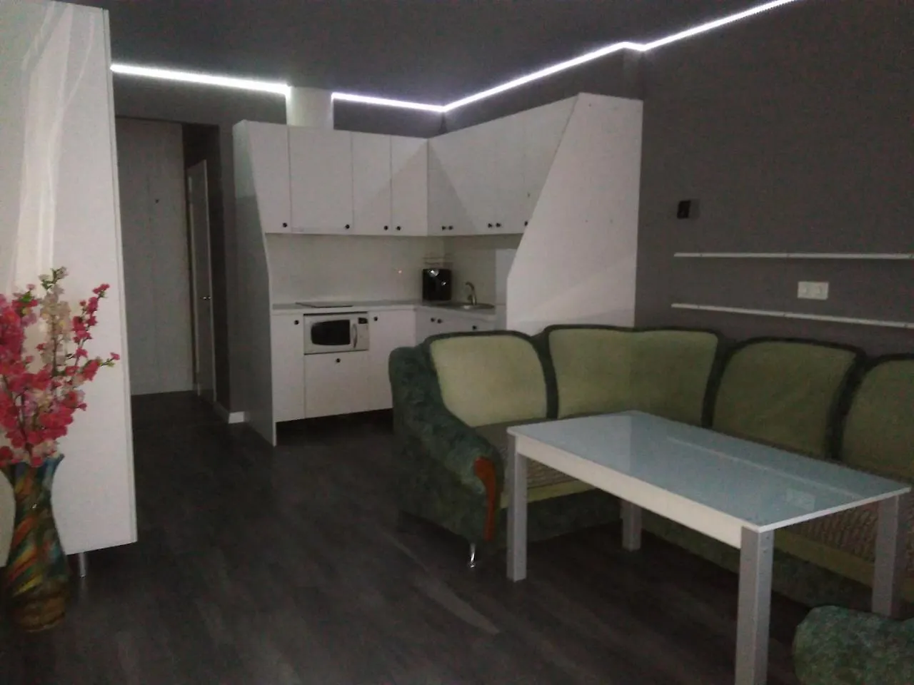 Смарт Квартира Метро Теремки, Республіка, Нвц, Феофанія, Магеллан Apartment Kyiv 0*,  Ukraine